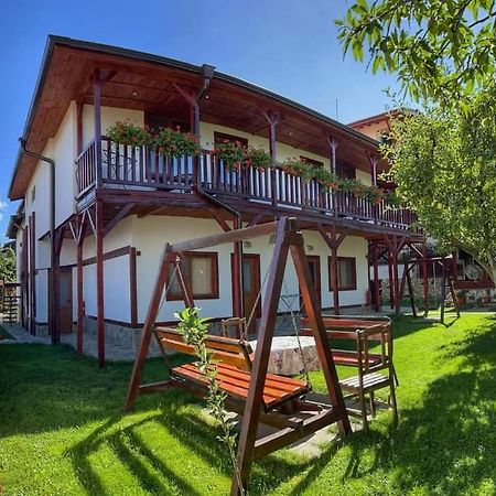 Medi Guest House Sapareva Banya Luaran gambar