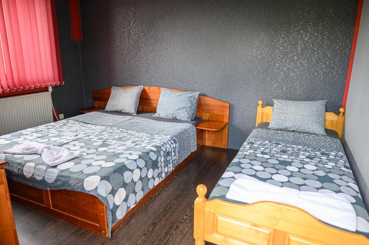 Medi Guest House Sapareva Banya Luaran gambar